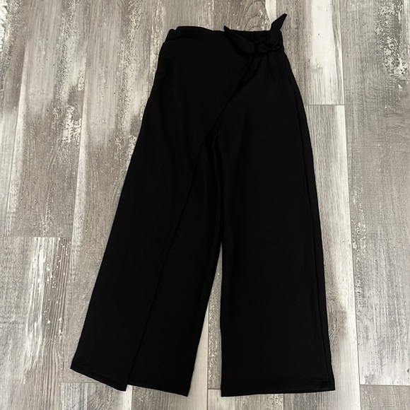 Zara Other - Zara Patel Pants